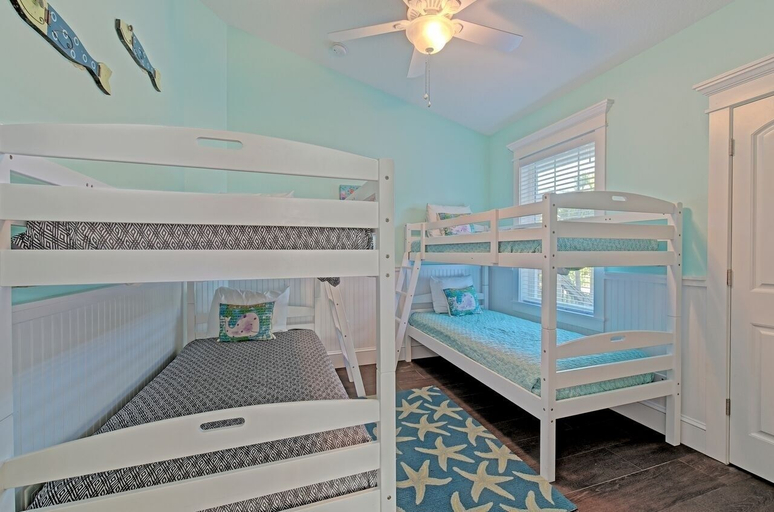 Bedroom 3, Mermaid's Crossing managed by Beach Retreats, Manatee