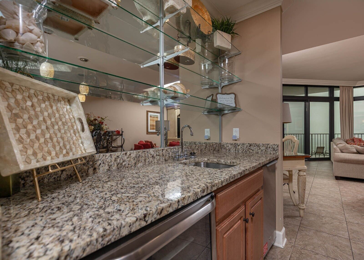 Private kitchen 2, Phoenix West Ii 1814 3 Bedroom Condo, Baldwin