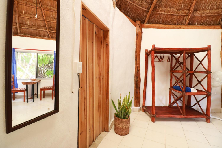 Others 3, Playa Lakin-ha beachfront cabins, Cozumel