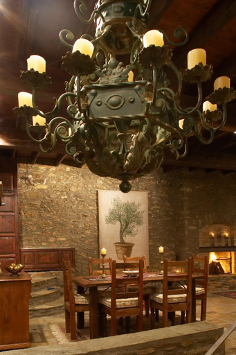 Food & Drinks 4, Palio Eleotrivio, Thessaly