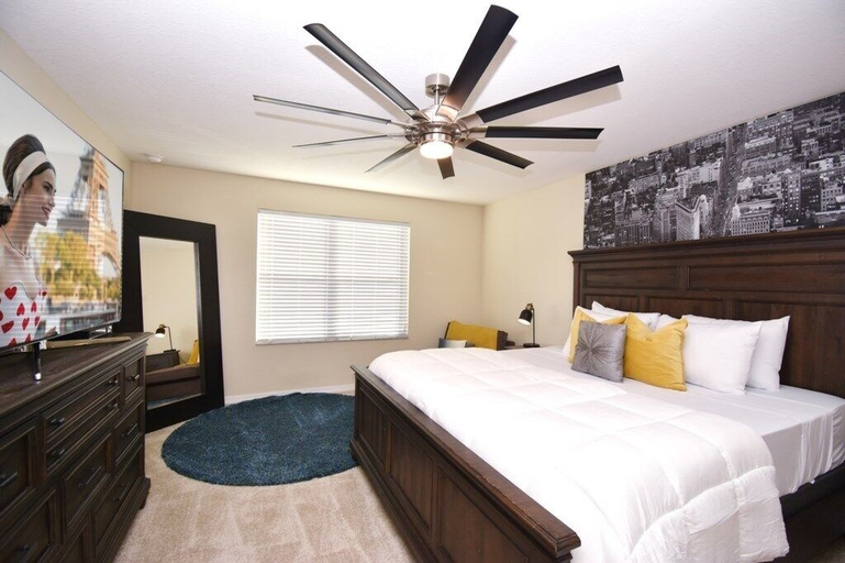 Bedroom 2, 1705vp 4 Bedroom Home by RedAwning, Osceola