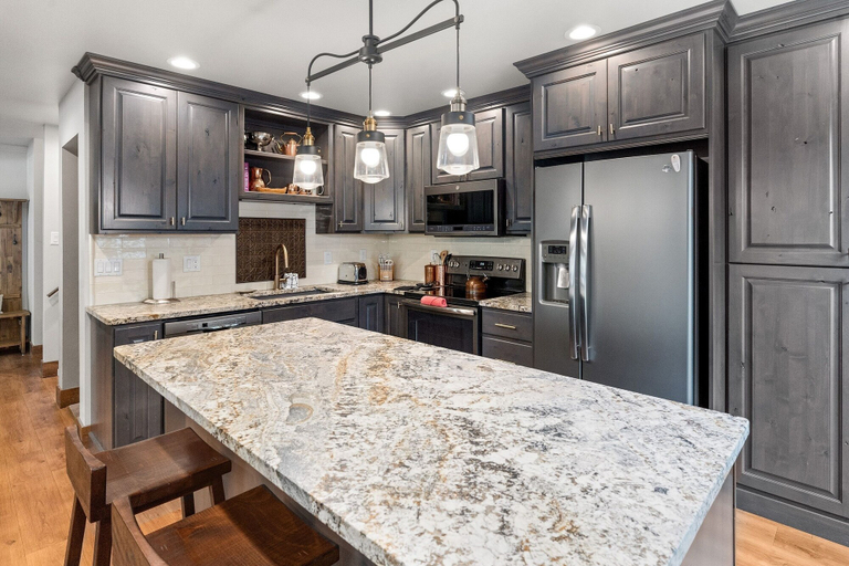 Private kitchen 4, Winterset 1 4 Bedroom Condo by RedAwning, Routt