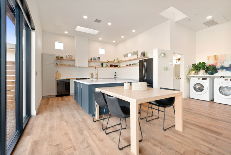 Private kitchen 4, Back Haus - Views, Dark Skies And Fire Pit! 1 Bedroom Home by RedAwning, San Bernardino