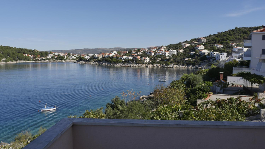 Others 5, Direkt am Meer-Apartments Puntaplanka, Rogoznica