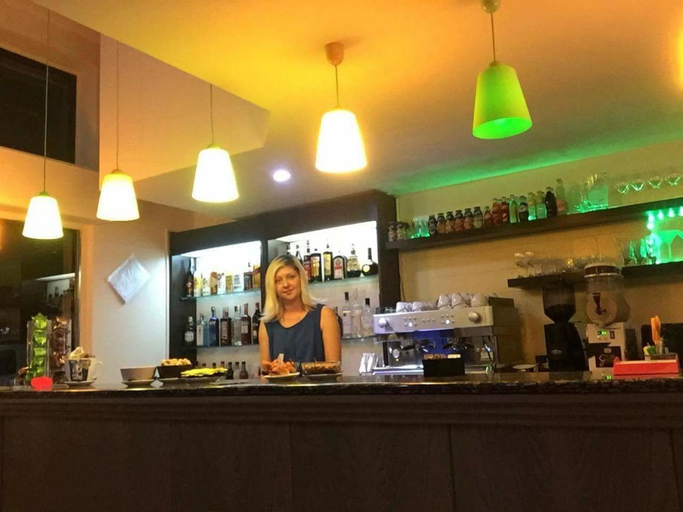 Food & Drinks, da Lilia in Salute&Bellezza Business Apartment, Gorizia