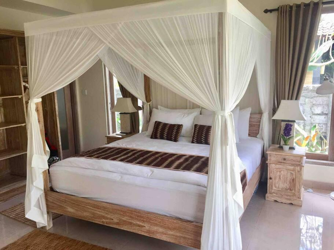 Bedroom 2, Puri Arjun, AC, wifi, kitchen, garden view, Gianyar