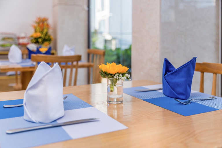 Food & Drinks, SeaSwan Hotel, Da Nang