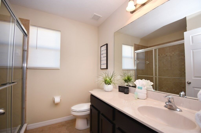 Bathroom 3, 1705vp 4 Bedroom Home by RedAwning, Osceola