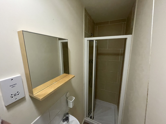 Bathroom 3, Immaculate 2-bed Duplex Apartment in Leeds, Leeds