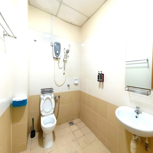 Salaam Suites Hotel Room Type - Queen Room with Garden View