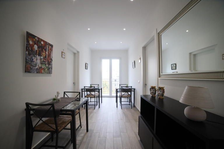 Others 3, Cavour37 Rooms, Palermo