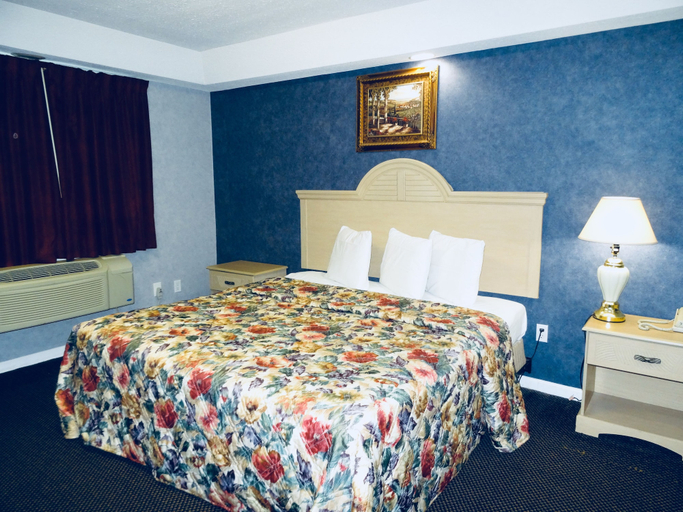 Bedroom 3, Village Inn & Suites - Smithville, Atlantic