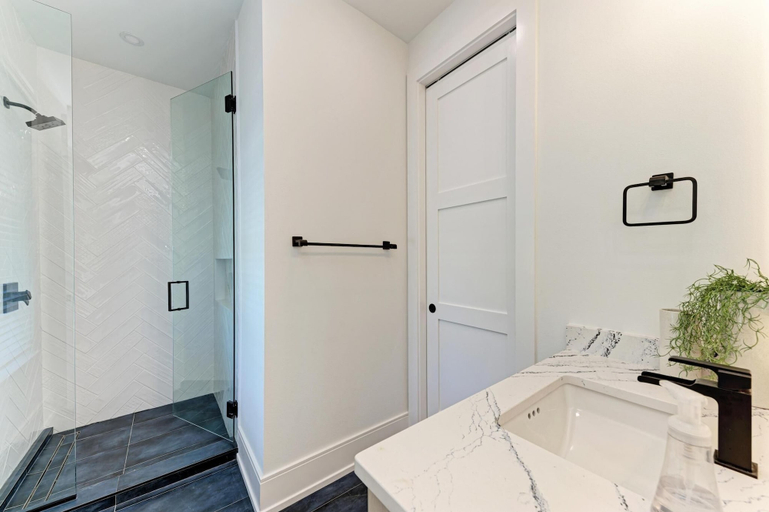 Bathroom 4, The TipSea Turtle managed by Beach Retreats, Manatee