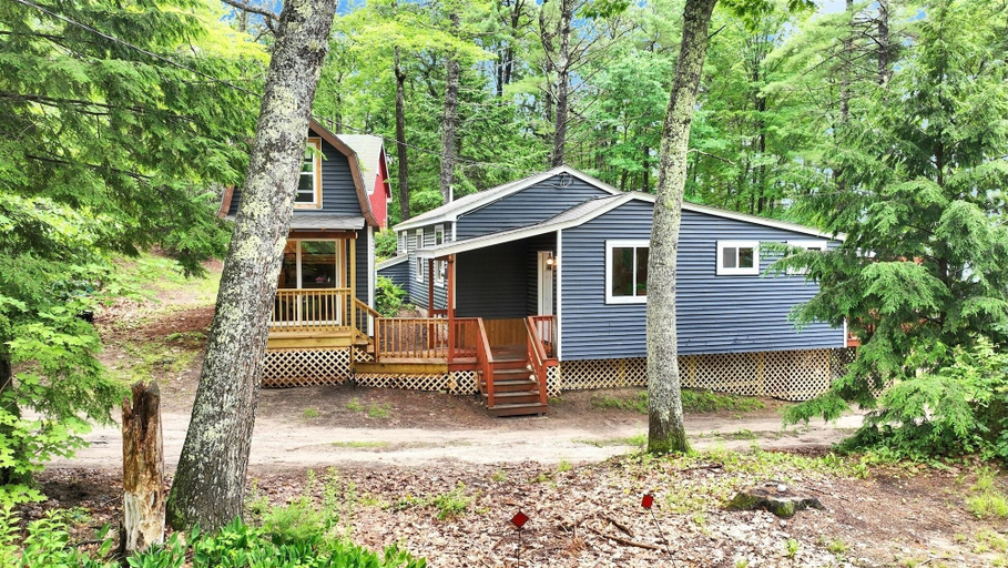 Exterior 2, Crystal Oasis- Limit 8 3 Bedroom Villa by RedAwning, Cumberland