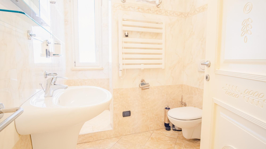 Room 5, 110 Relais du Lac Village - Italian Homing, Brescia