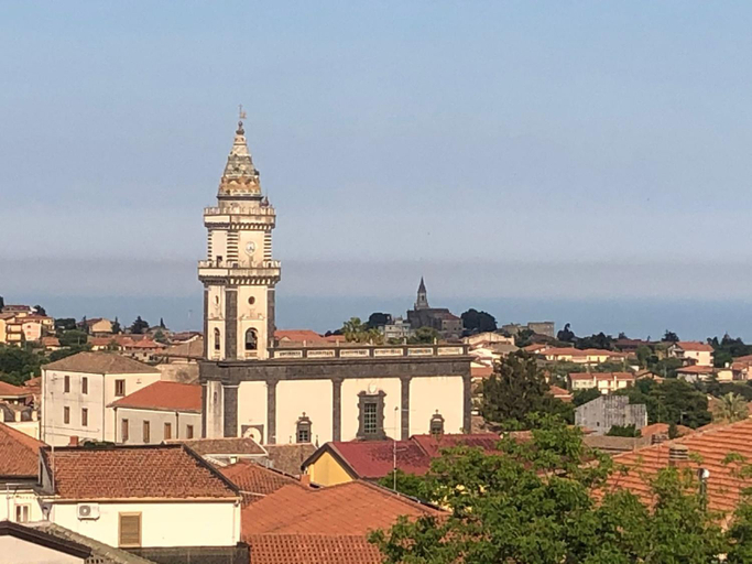Others 5, Appartamentino Mansardato, Catania