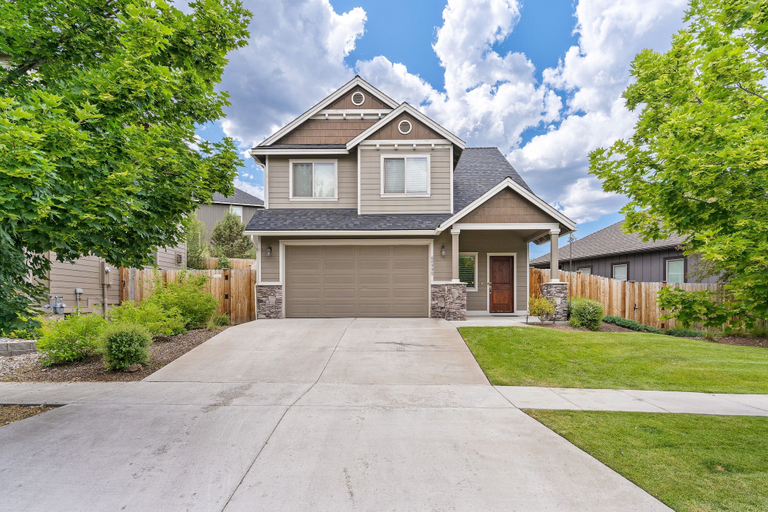 Exterior 5, Geary Getaway 3 Bedroom Home by RedAwning, Deschutes