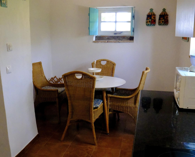 Others 2, Casa Amarela by Portucasa, Loulé
