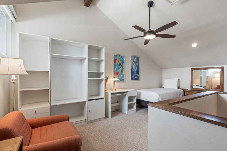 Room 4, Snow Flower 130 2 Bedroom Condo by RedAwning, Summit