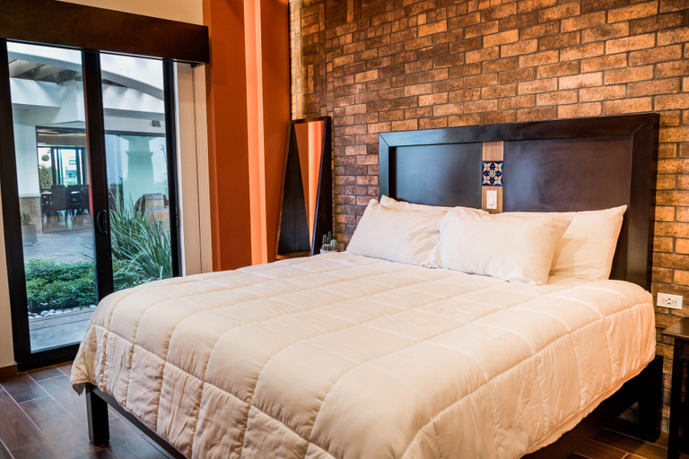 Room 2, Limbo Hotel Boutique, Ensenada