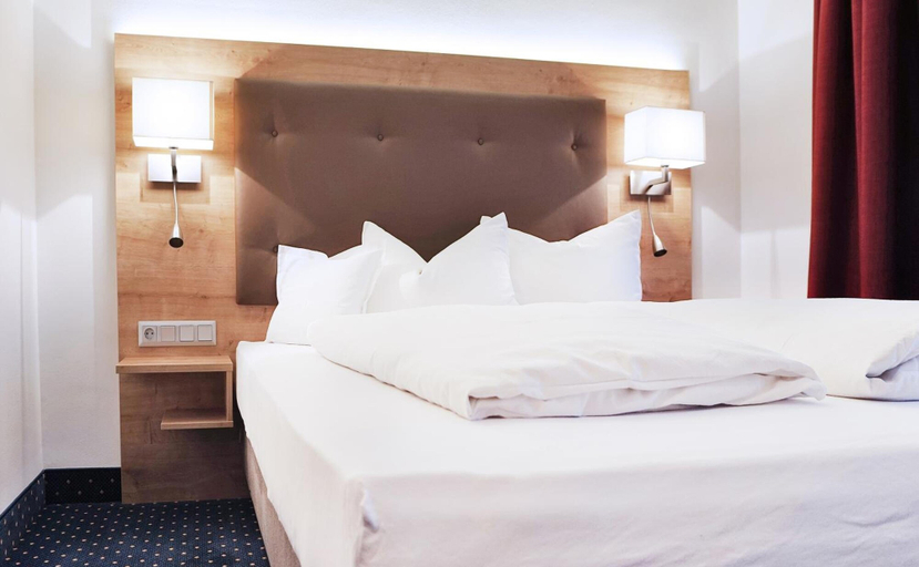 Bedroom 3, Hotel Poinger Hof, Ebersberg