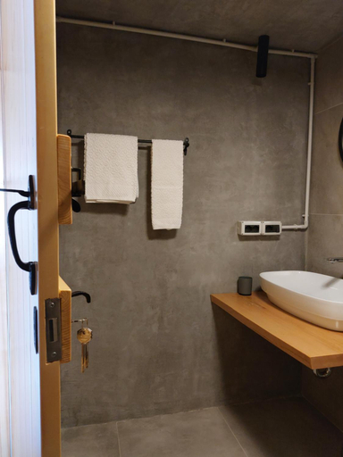 Bathroom 17
