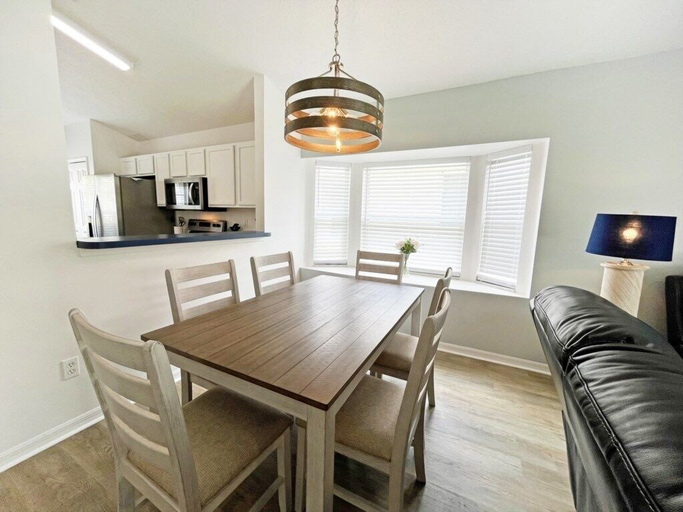 Others 5, Holborn Delight 3 Bedroom Home by RedAwning, Polk
