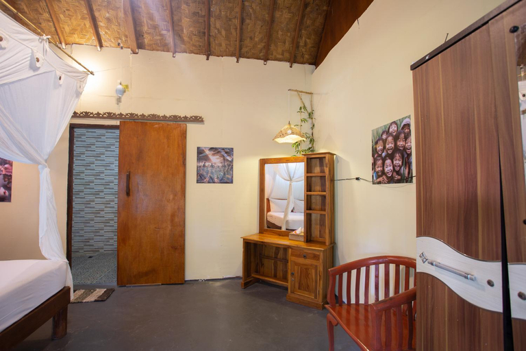 Bedroom 4, Fullmoon Bungalows, Klungkung