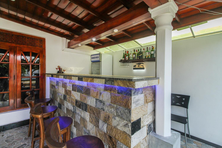 Food & Drinks 5, Slnco Villa, Katana