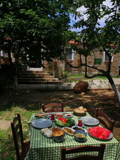 Breakfast meal 5, Mustafa'nin Fidan'i, Gökçeada