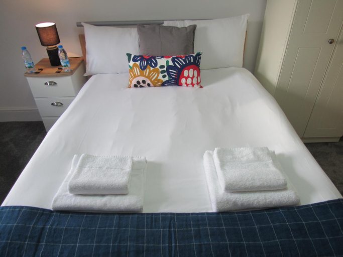 Bedroom 2, The Mill Suites - Tas Accommodations, Cambridgeshire