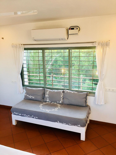 Bedroom 3, The Canopy , Viluppuram