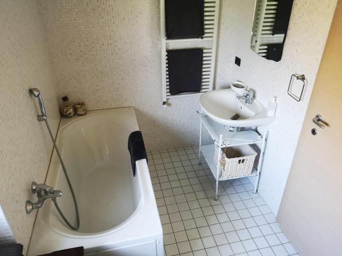 Bathroom 3, VILLA AS Campo Marzio, Como