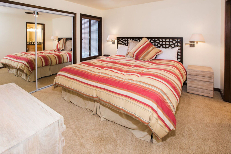 Room 5, Three Kings 37 2 Bedroom Condo, Summit