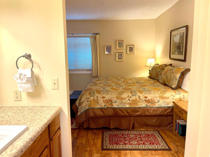Bedroom 2, River Place Condos #204 2BD, Sevier