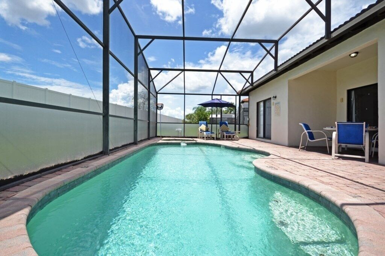Sport & Beauty 5, Happy Daze 4 Bedroom Home by RedAwning, Lake