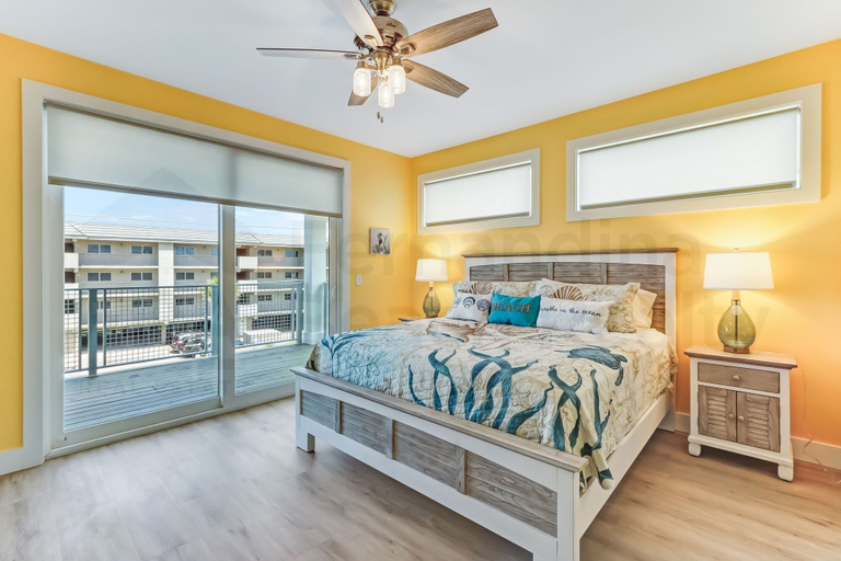 Bedroom 2, 391 A&b 4 Bedroom Townhouse by RedAwning, Nassau