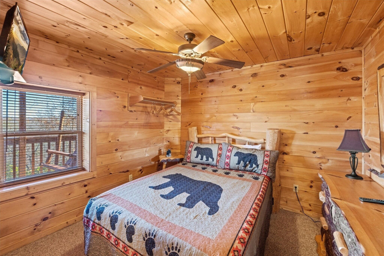 Bedroom 2, Big Bear Lodge 4 Bedroom Cabin by RedAwning, Sevier