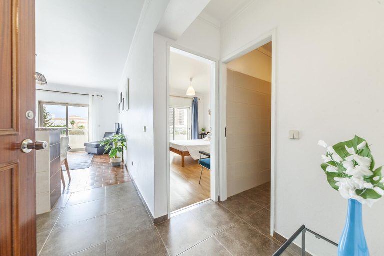 Room 2, Vaumar Holiday Rentals - Beach & Pool, Portimão