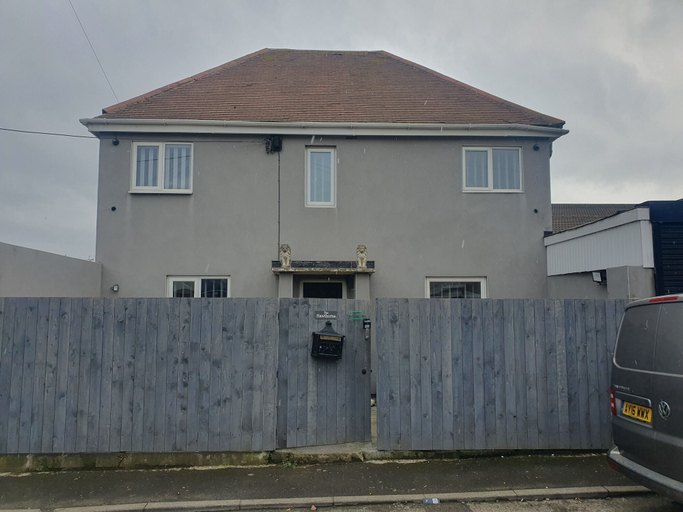 Exterior & Views 2, The Hawthorns Large Detached 3 Bedroom Family Home, Durham