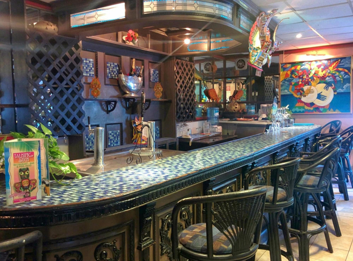 Food & Drinks 5, Towne Hotel