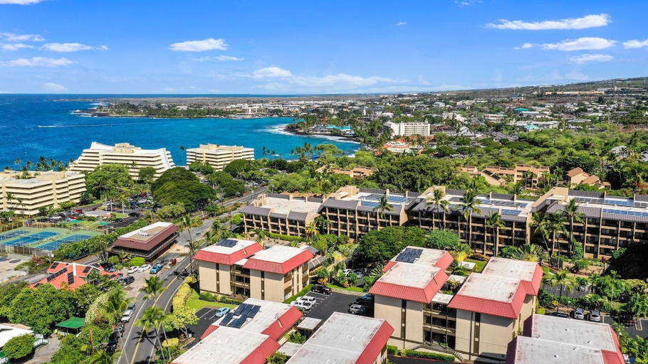 Exterior & Views 2, Big Island Kona Pacific E632 1 Bedroom Condo, Hawaii
