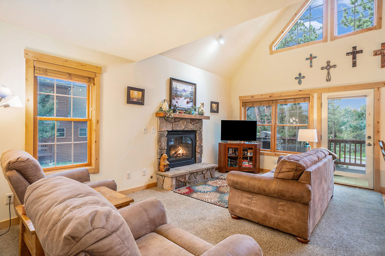 Living area 4, Solitude Raven #5 - Estes Park 2 Bedroom Condo by RedAwning, Larimer