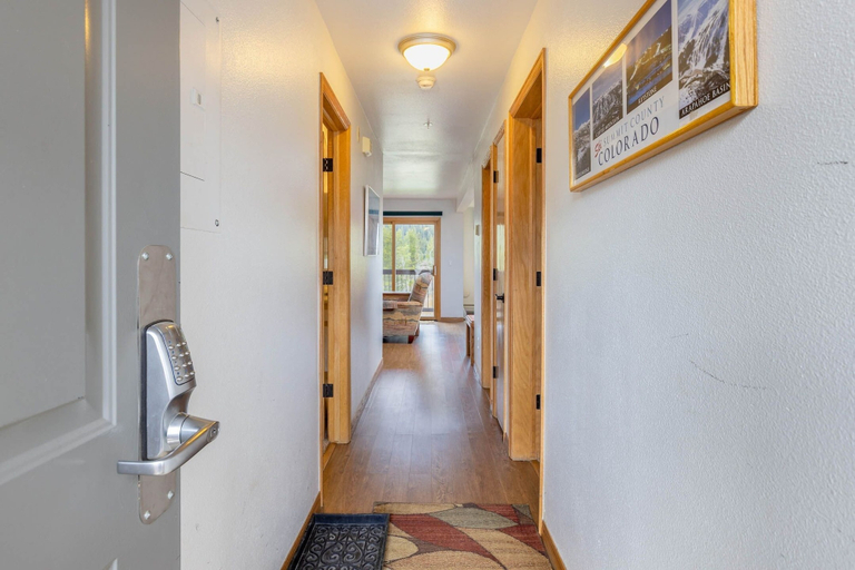 Interior, 113 Cinnamon Ridge 2 Bedroom Condo by RedAwning, Summit