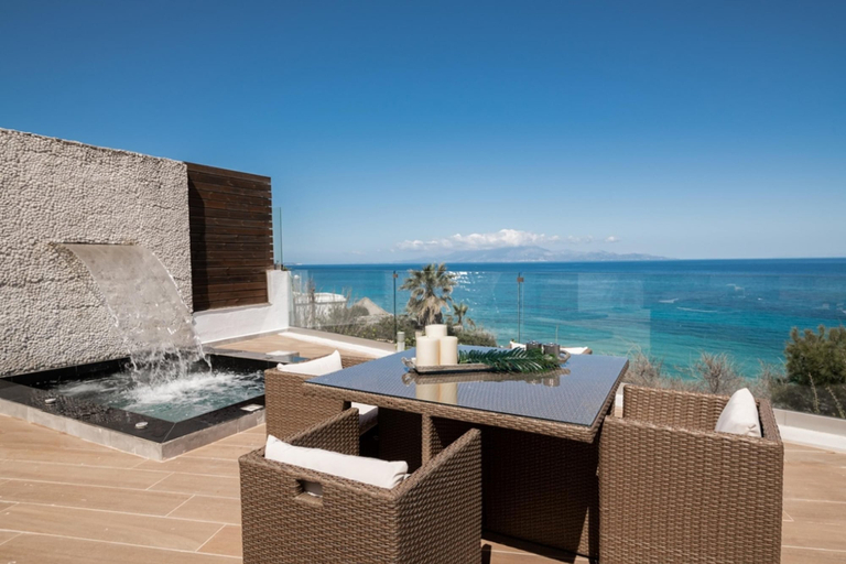Room 2, Luxury Villa Cavo Mare Meltemi With Private Pool Jacuzzi, Ionian Islands