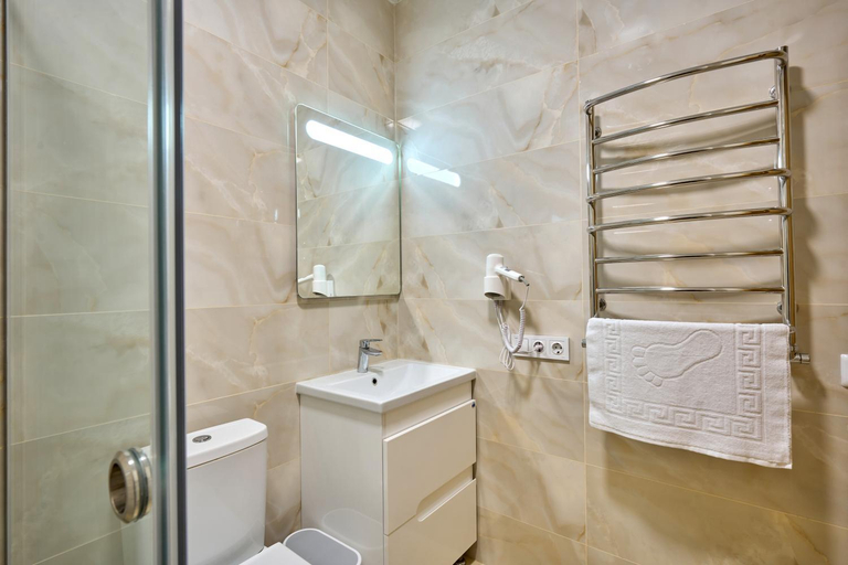 Bathroom 5, Готель У Борисовича & SPA, Iaremchans'ka