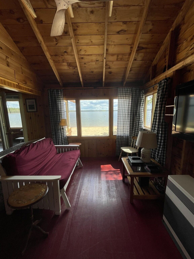 Interior, Limberlost Limit 6 2 Bedroom Cottage by RedAwning, Cumberland