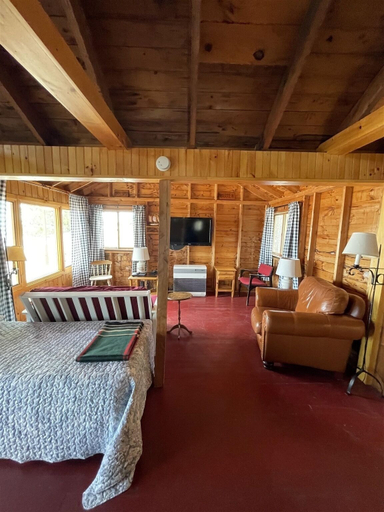 Living area 2, Limberlost Limit 6 2 Bedroom Cottage by RedAwning, Cumberland