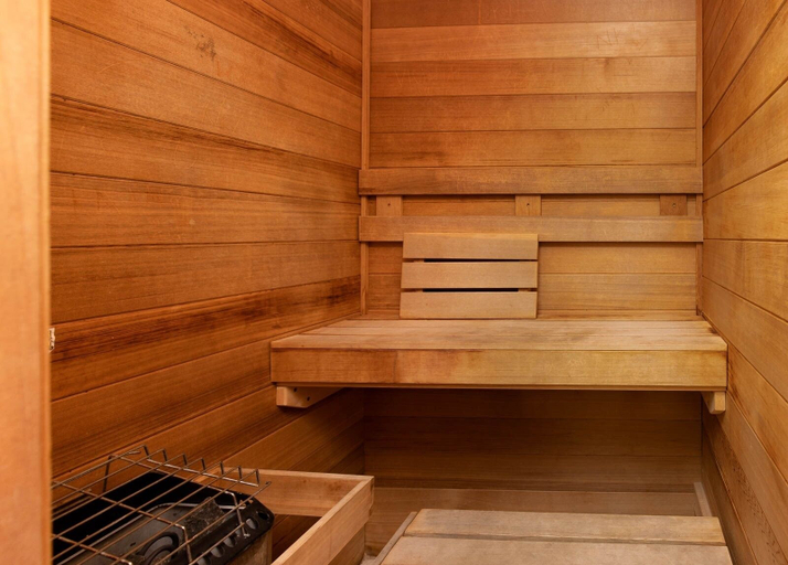 Sauna 4, Phoenix Iv 4054 2 Bedroom Condo, Baldwin