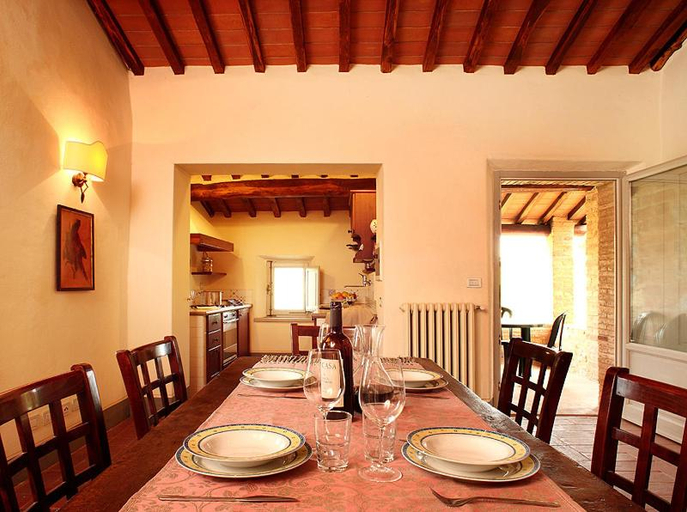 Others 4, Agriturismo Podere La Casa, Siena